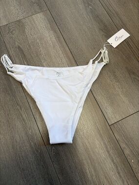 Cacique White Bikini Bottom with Side Cutout Straps